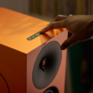 Komplette HiFi-Kette in zwei Boxen: Cambridge Audio L/R X, 800-Watt-Aktivlautsprecher mit Streaming, Phono und HDMI ARC
