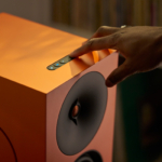 Komplette HiFi-Kette in zwei Boxen: Cambridge Audio L/R X, 800-Watt-Aktivlautsprecher mit Streaming, Phono und HDMI ARC