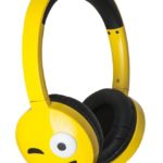 JAMOJI_OnEar_TongueOut