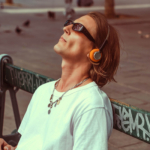 We Are Rewind Freddie: Retro-Kopfhörer mit Bluetooth 6 für 49 €