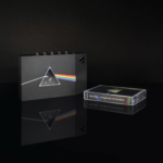We Are Rewind x Pink Floyd: Der WE-001 als Limited Edition mit exklusiver Dark-Side-of-the-Moon-Kassette für 179 Euro