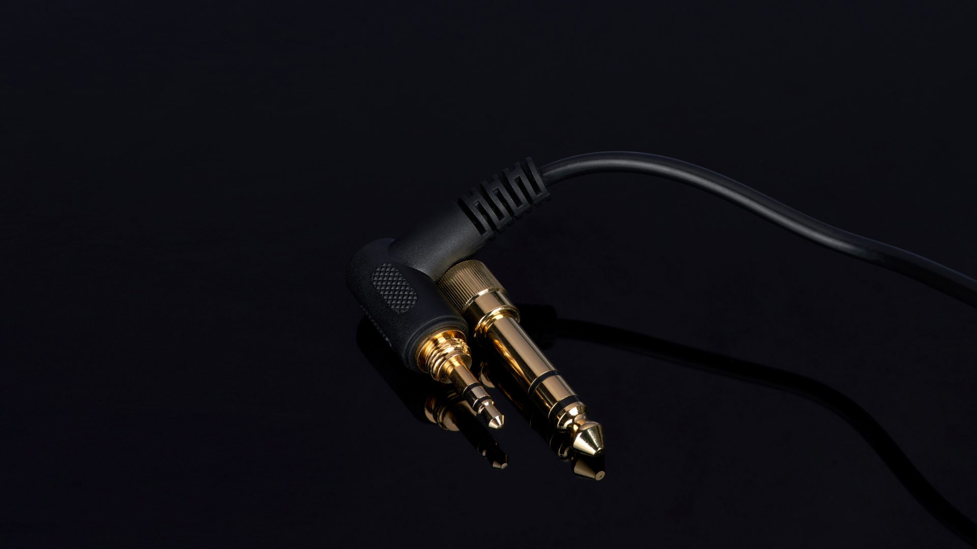 Behringer HPX2000 im Test bei kopfhoerer.de