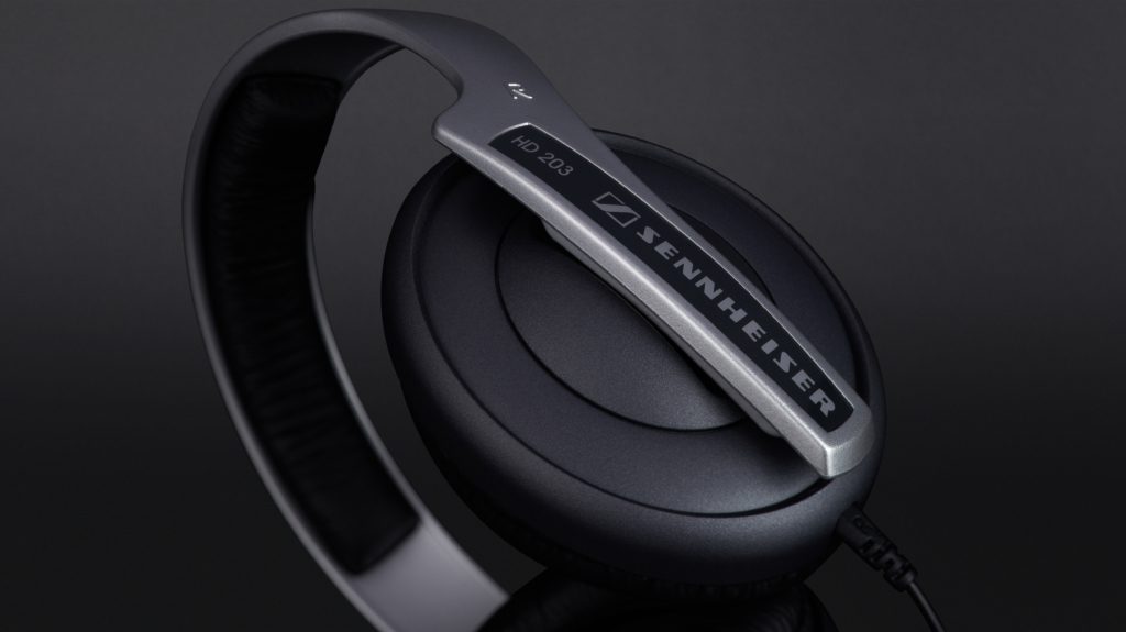 Sennheiser HD 203 im Test bei kopfhoerer.de