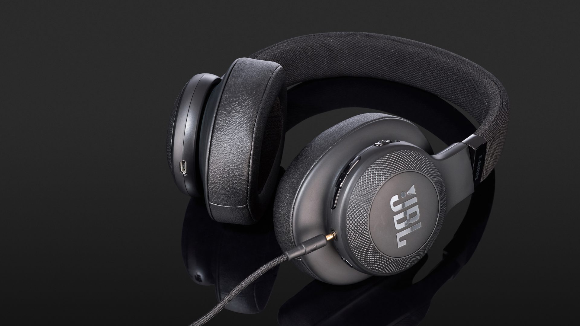 JBL E55BT im Test bei kopfhoerer.de